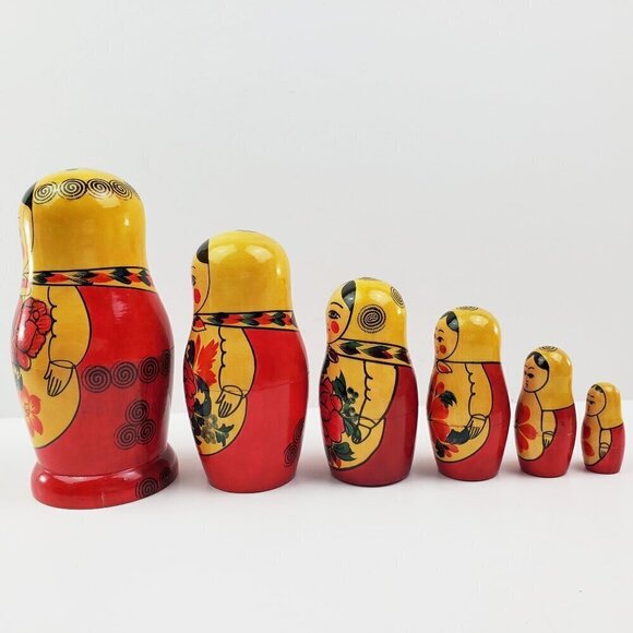 Russian Matryoshka Nesting Dolls Vintage 6 USSR Wood Hand Painted Folk Art - Picture 3 of 13
